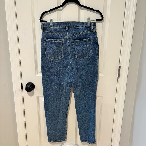 Extra High Rise Sky Hi Straight Medium Wash Jeans‎ - Size 6 - Picture 4 of 4